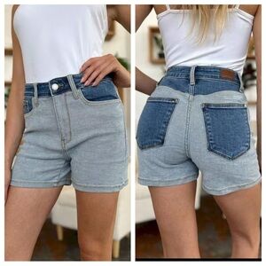 NWT Judy Blue Annie Color Block Denim Shorts - S & 2XL